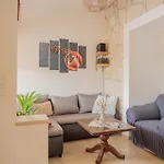 House Fjaka بيت للعطل
