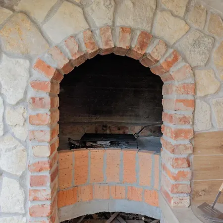 House Fjaka *