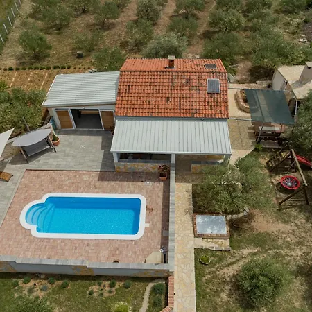 House Fjaka Vakantiehuis
