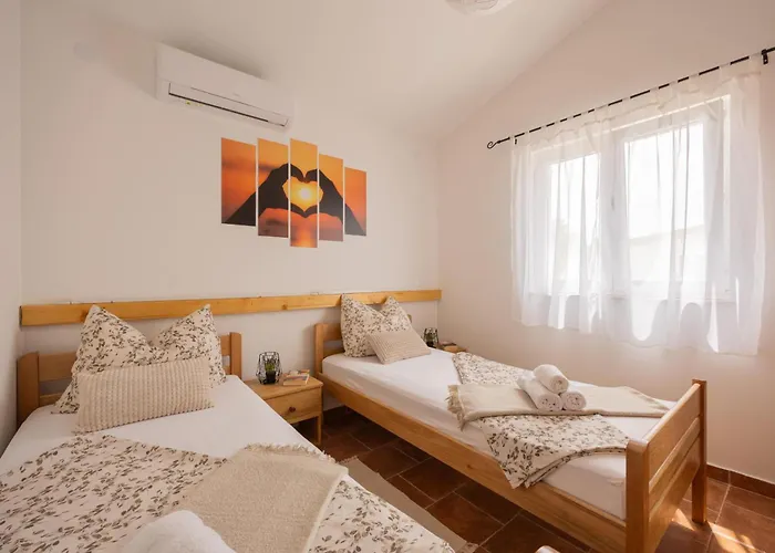 House Fjaka Tatil Evi Bulic