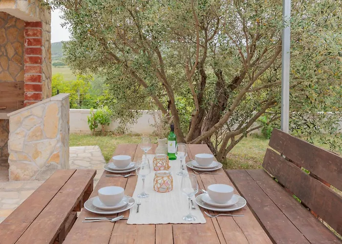 Nyaraló House Fjaka Bulic