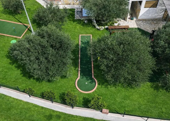 Tatil Evi House Fjaka *